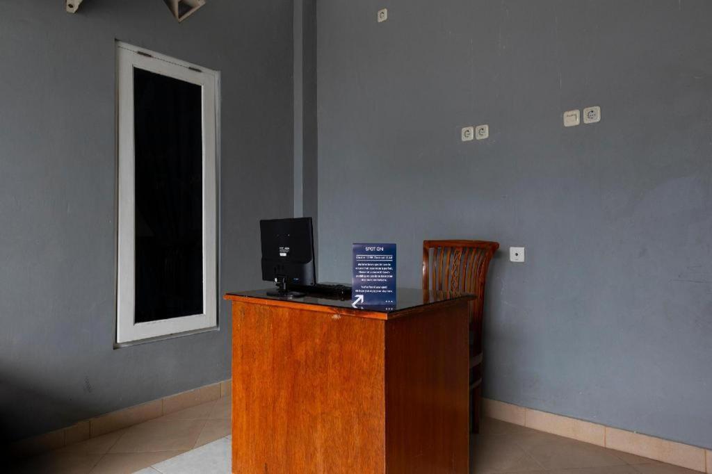 Spot On 2063 Bethania Residence Kupang  Esterno foto