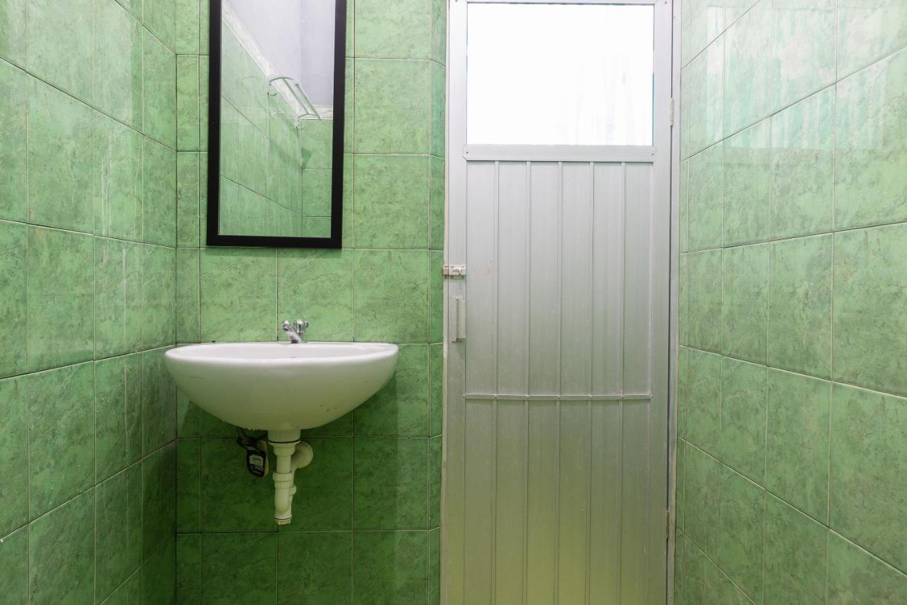 Spot On 2063 Bethania Residence Kupang  Esterno foto