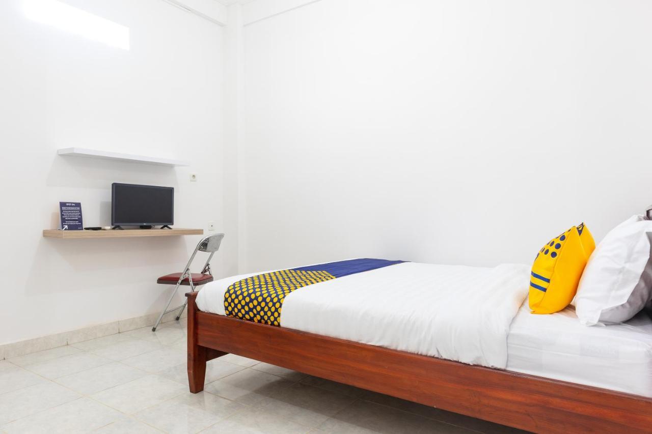 Spot On 2063 Bethania Residence Kupang  Esterno foto